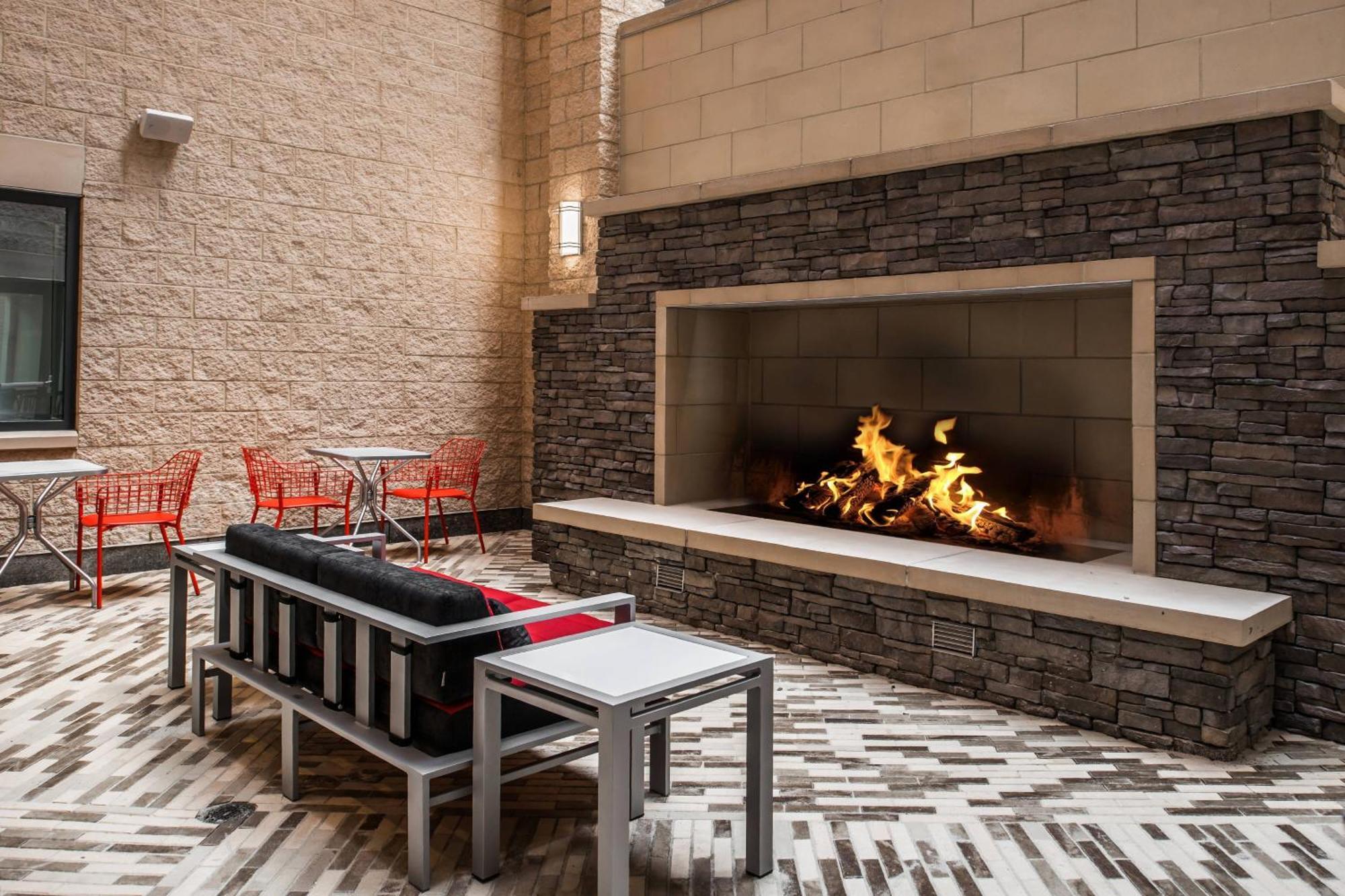 Residence Inn By Marriott Pittsburgh Oakland/University Place Екстериор снимка